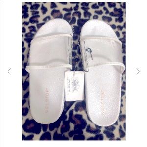 Last call! Gold toe women’s white/clear, size 7, slides